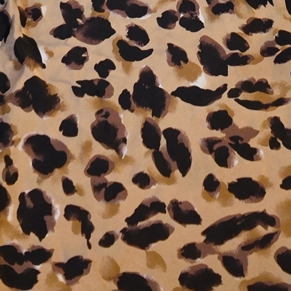 Women’s Silk adjustable straps Cheetah Dress - Size M - Picture 5 of 5